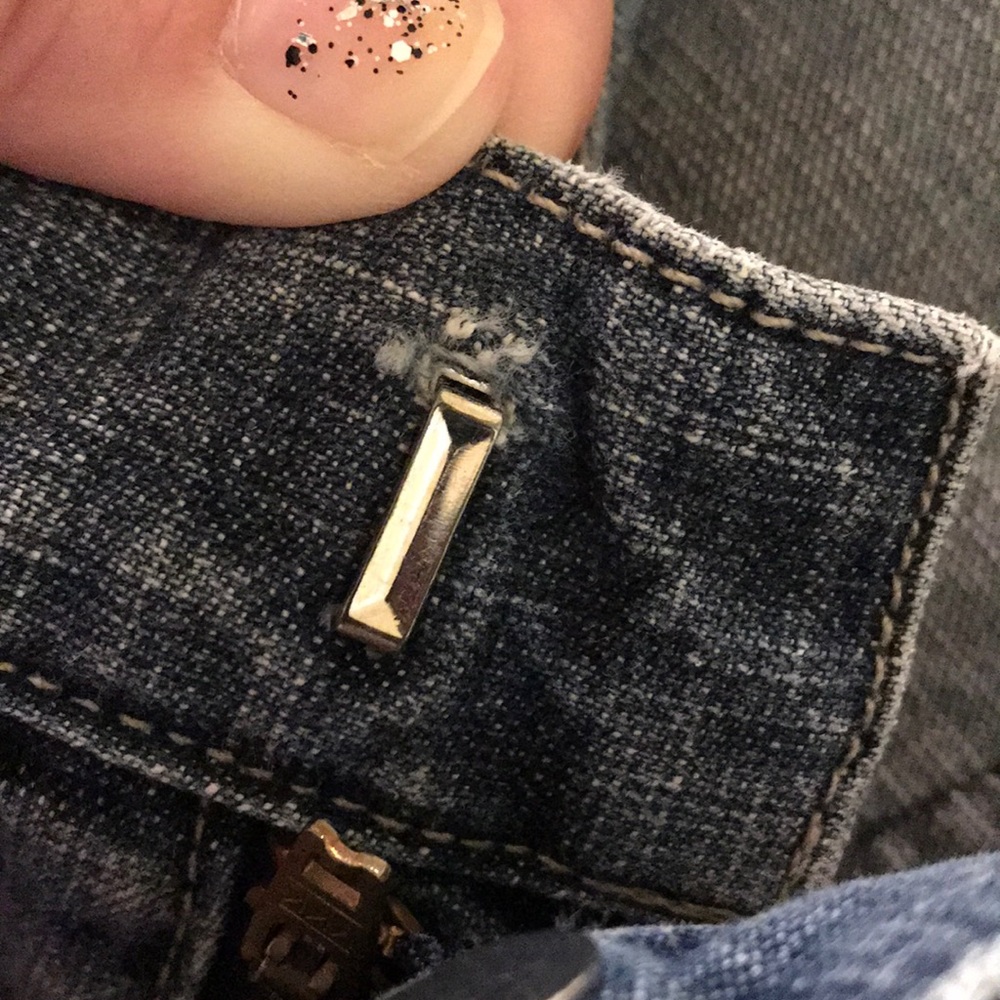 Kenneth Cole Jeans - Picture 7 of 8